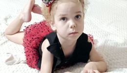 Чтобы Алиса смогла позвать Маню