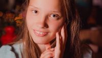 «Взяли под опеку сироту с ДЦП»: в Томской области приемная семья выбрала ребенка по улыбке на фотографии  