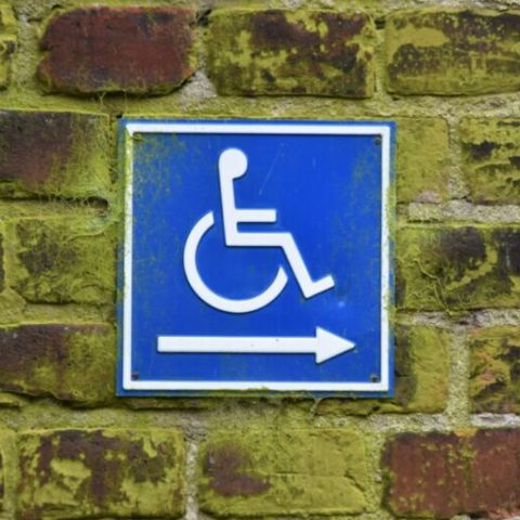 В Госдуме предложили не ограничивать людей с инвалидностью в получении пособий