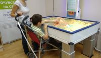 В Томске для детей на колясках установлена песочница с дополненной реальностью