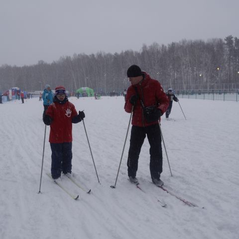 Тренировка по адаптивным лыжам